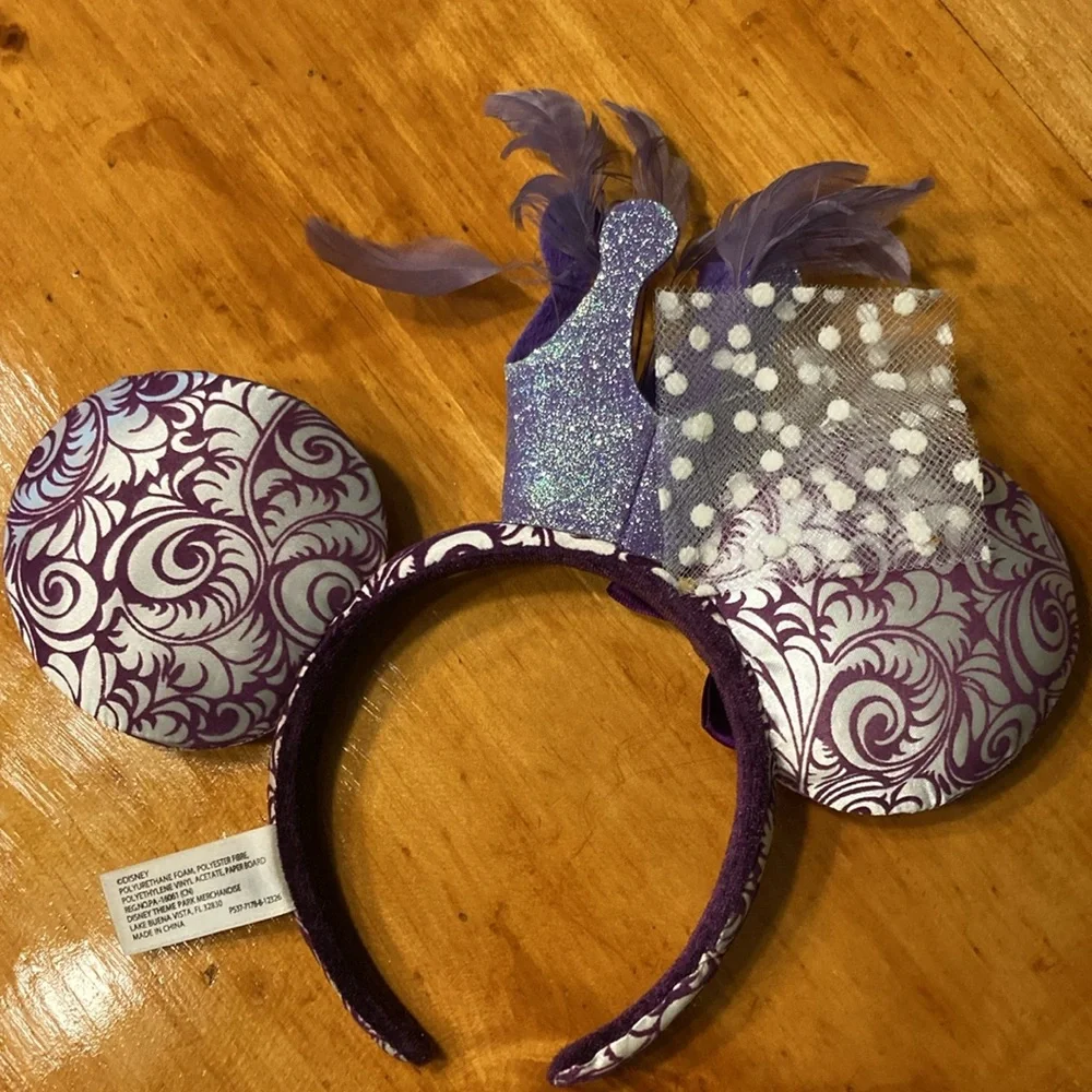 Walt Disney World Crown Minnie Mouse Ears Headband - Picture 3 of 6